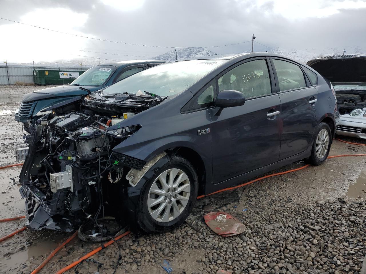 Toyota Prius plug (2013)