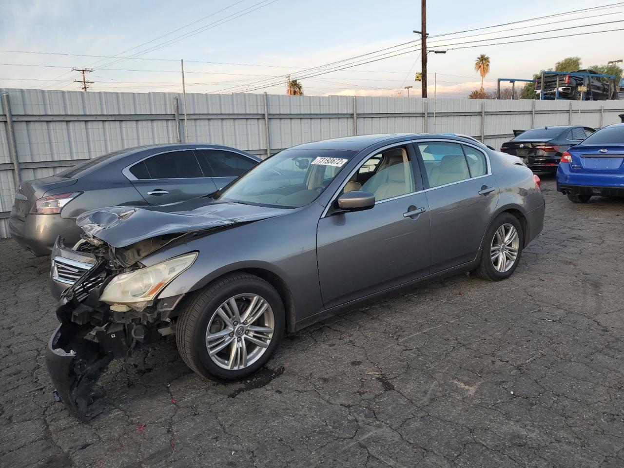 Infiniti G37 base (2011)