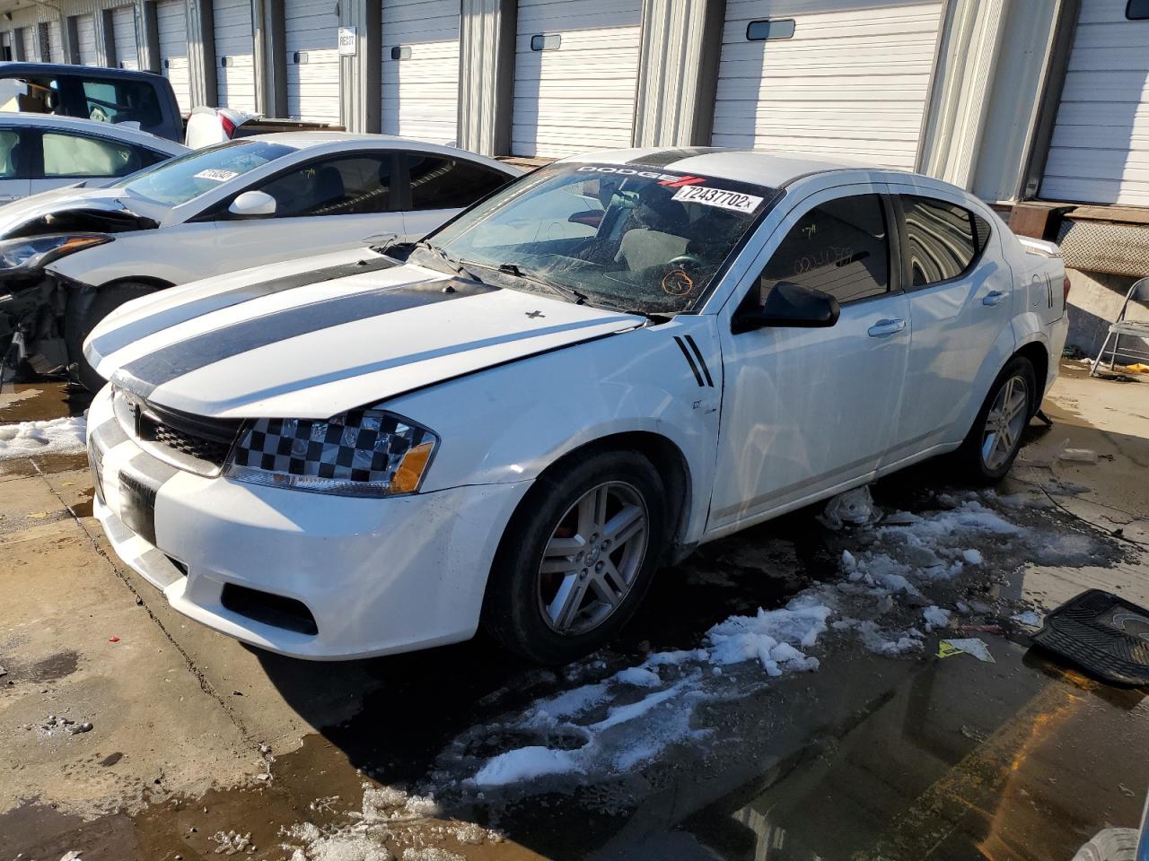 Dodge Avenger se (2013)