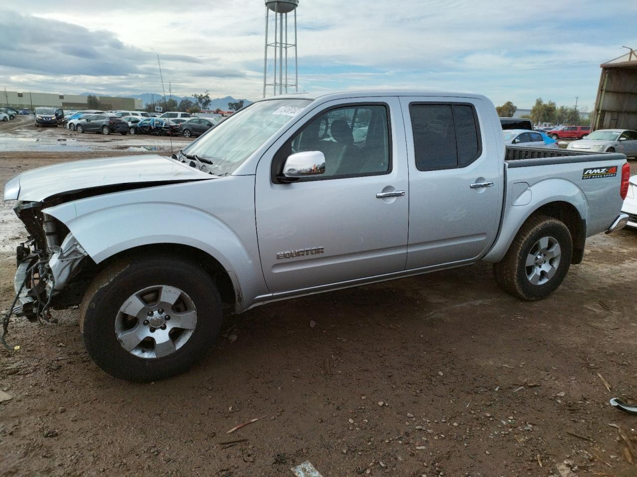 Suzuki Equator rm (2012)