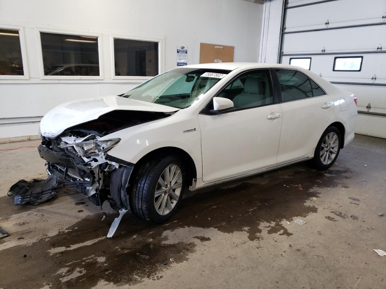Toyota Camry hybr (2012)
