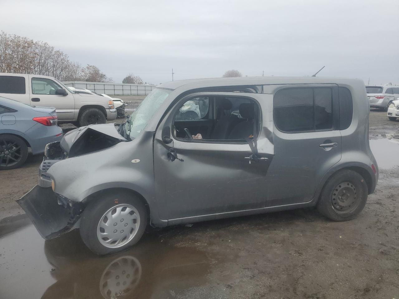 Nissan Cube base (2010)