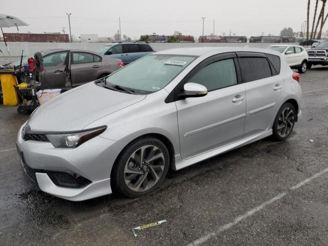 Toyota Scion im (2016)