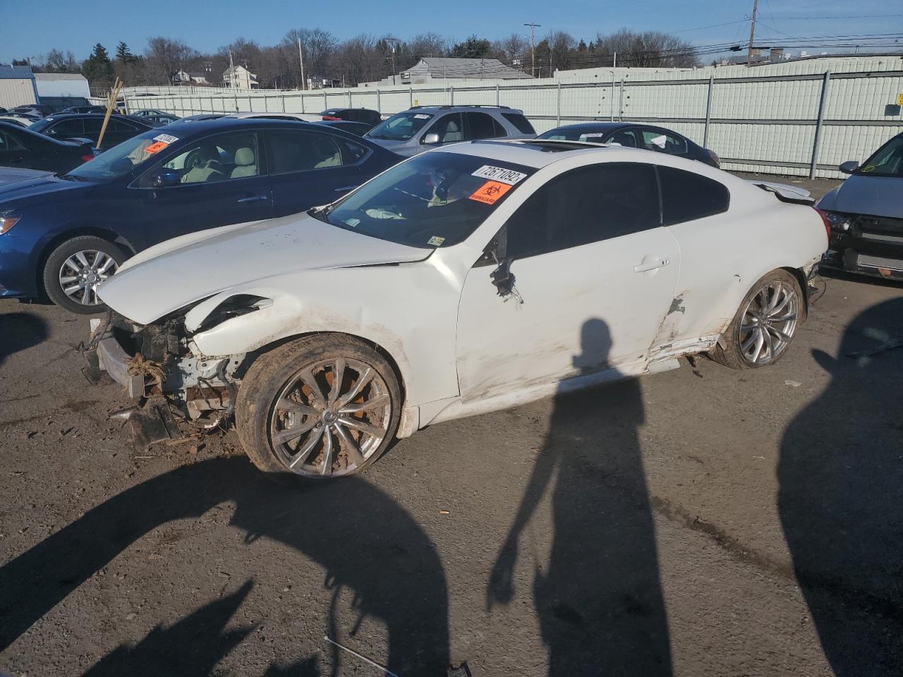 Infiniti G37 base (2010)