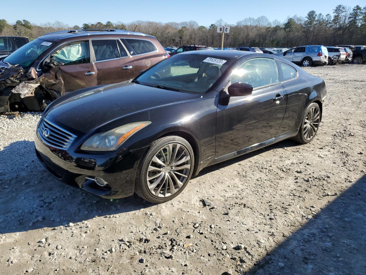 Infiniti G37 base (2012)