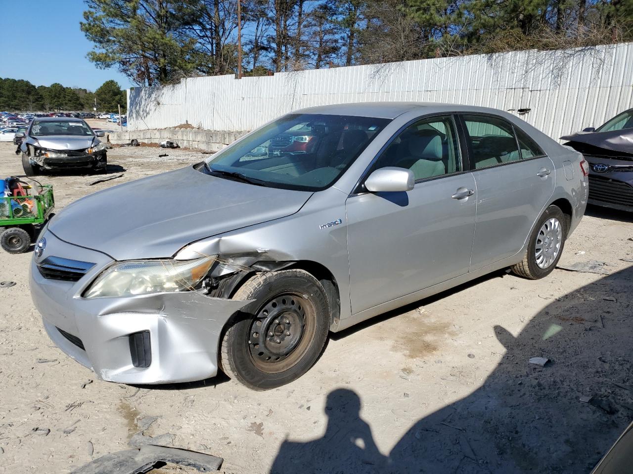 Toyota Camry hybr (2010)