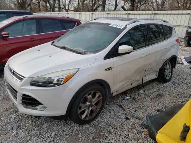 Ford Escape tit (2014)