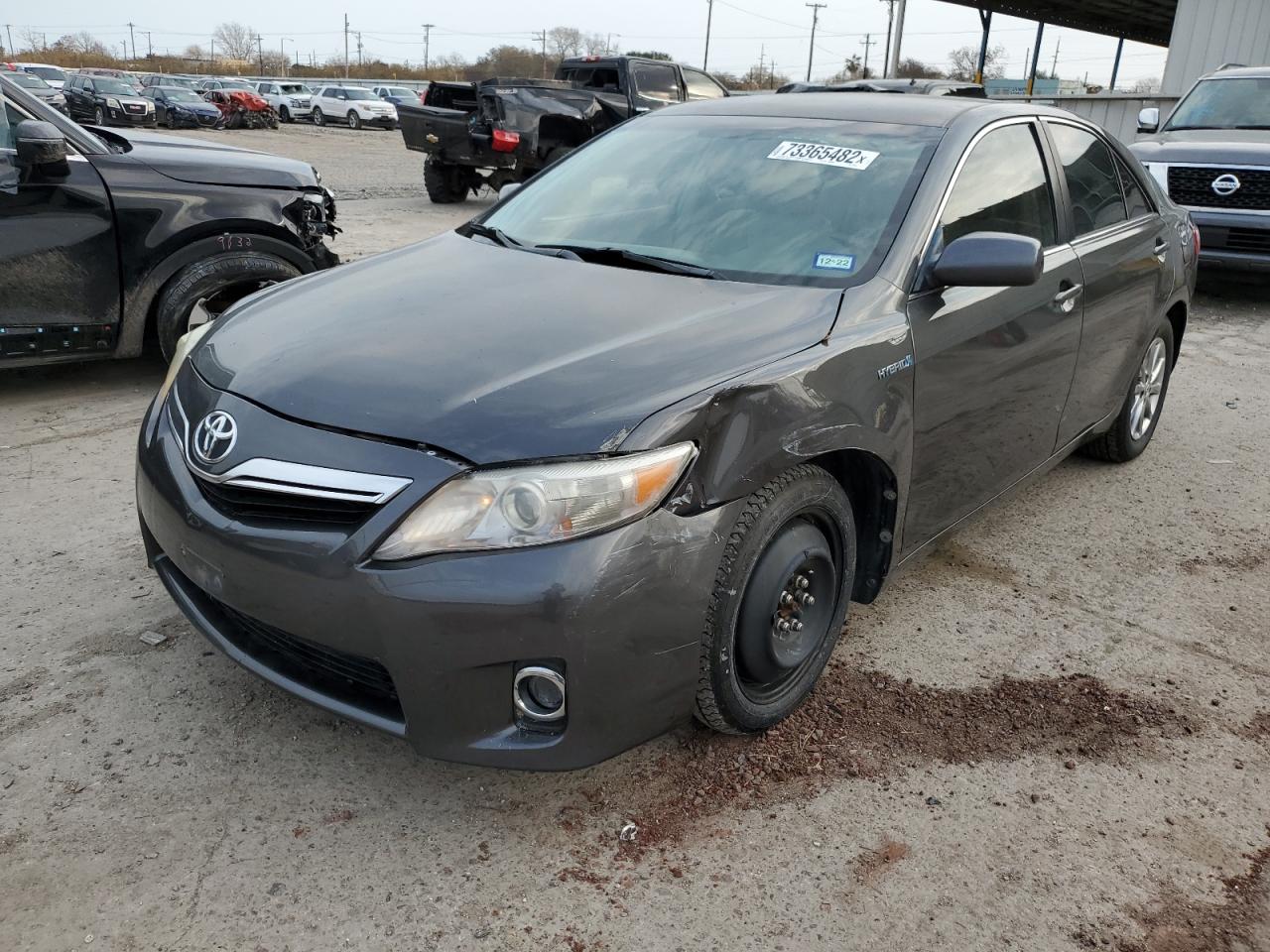Toyota Camry hybr (2011)
