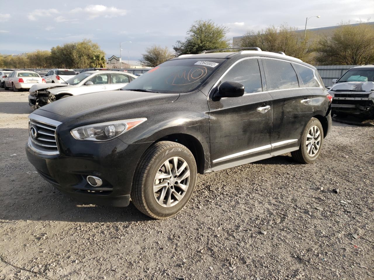 Infiniti Jx35 (2013)
