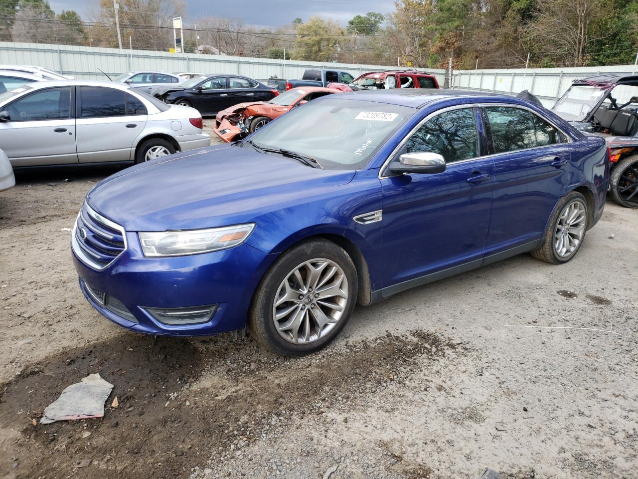 Ford Taurus lim (2013)