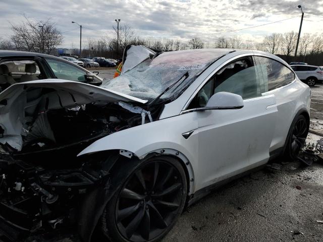 Tesla Model x (2020)