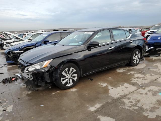 Nissan Altima s (2019)