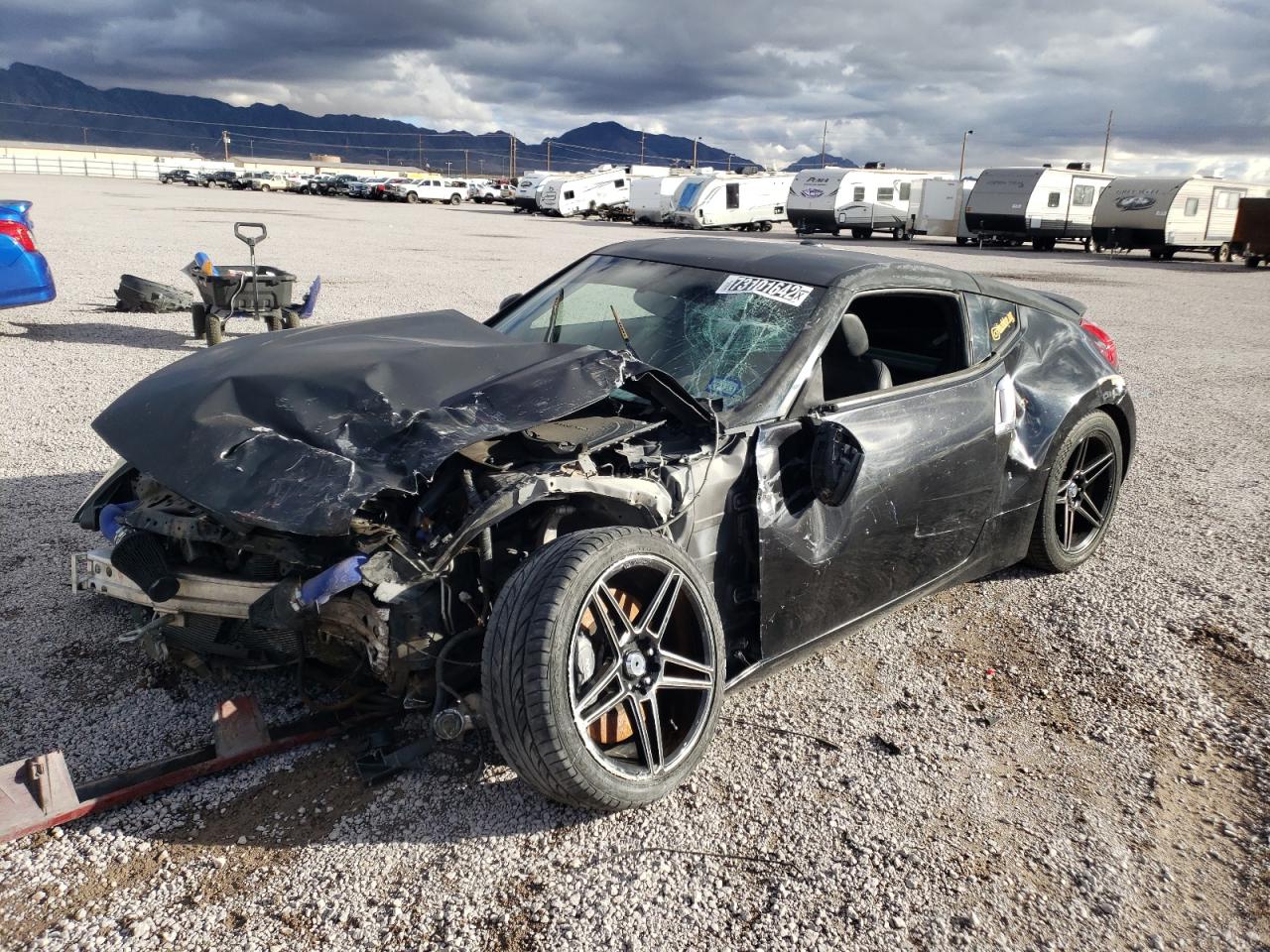 Nissan 370z base (2011)