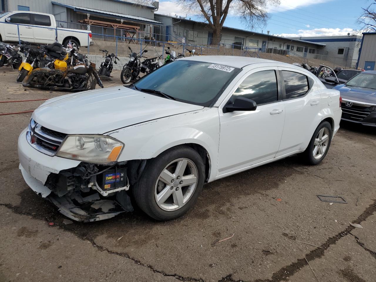 Dodge Avenger se (2013)