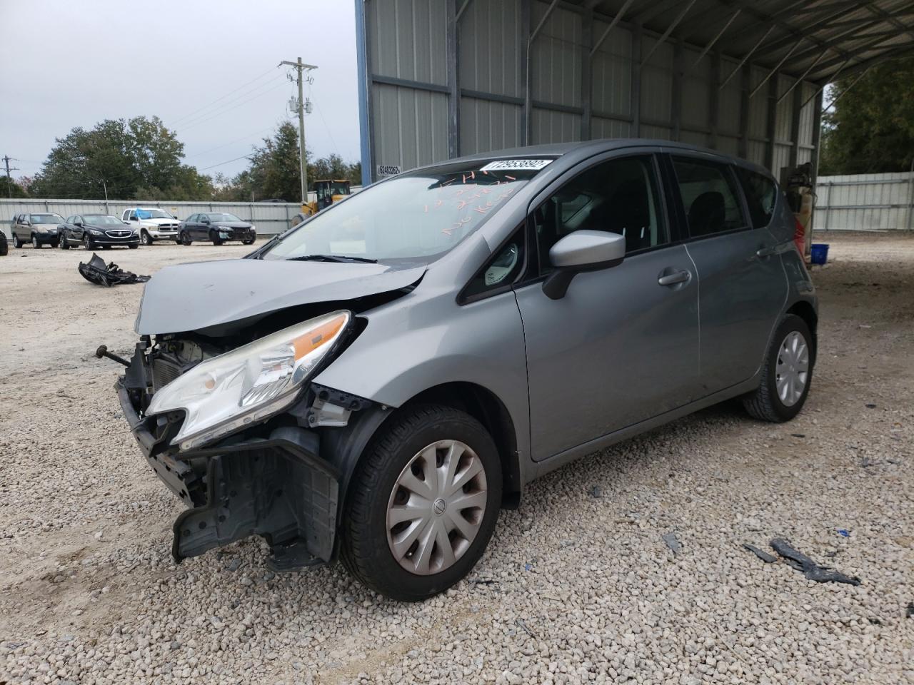 Nissan Versa note (2015)