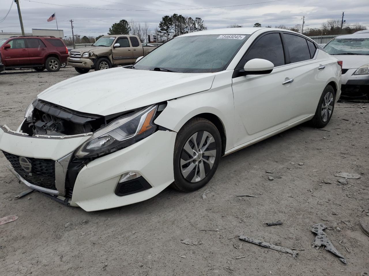 Nissan Altima s (2020)