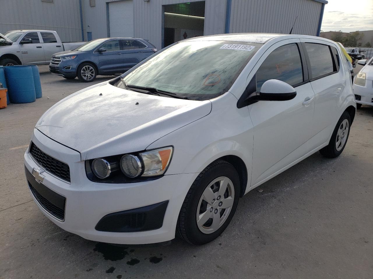 Chevrolet Sonic ls (2014)