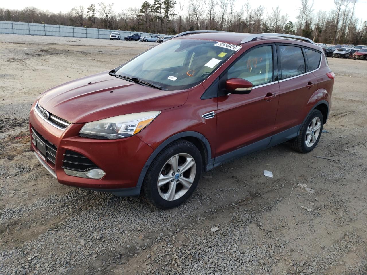 Ford Escape tit (2014)