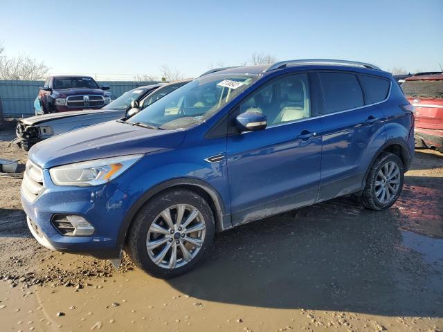 Ford Escape tit (2017)