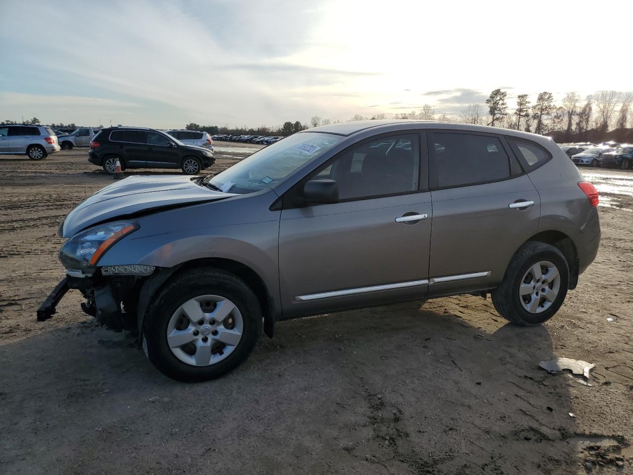 Nissan Rogue sele (2014)