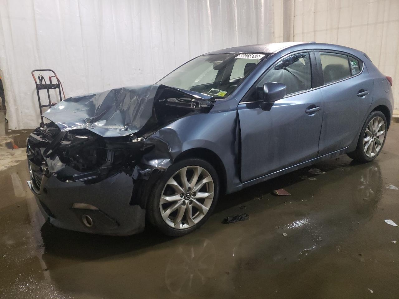 Mazda 3 grand to (2015)