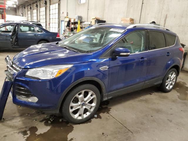 Ford Escape tit (2016)