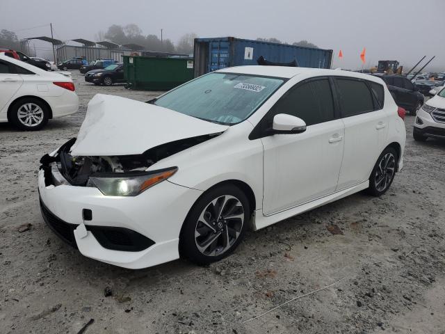 Toyota Scion im (2016)