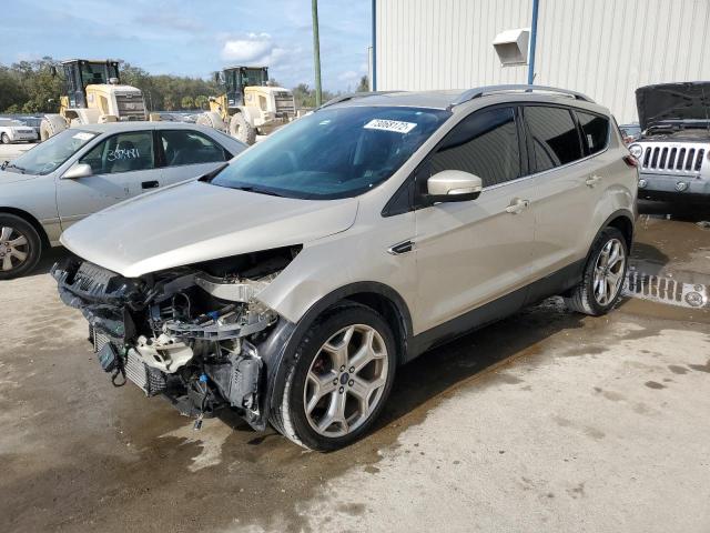 Ford Escape tit (2018)