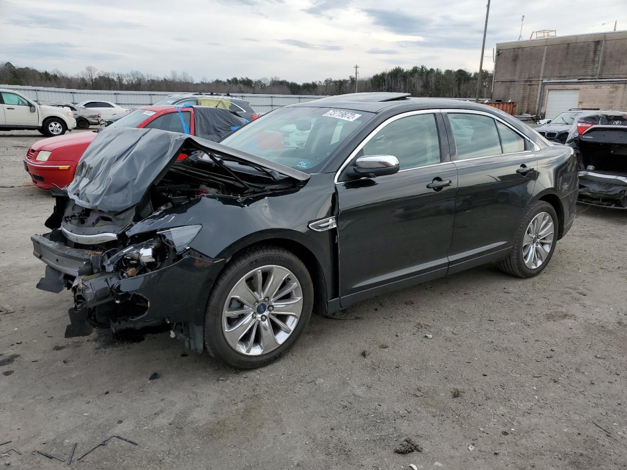 Ford Taurus lim (2012)