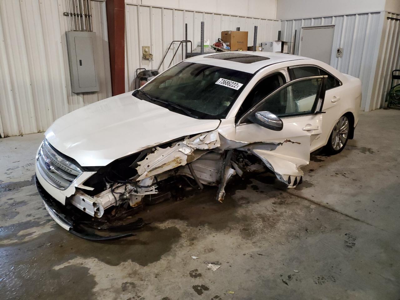 Ford Taurus lim (2012)