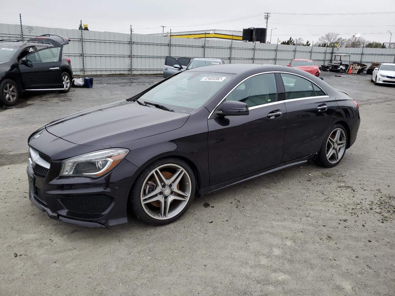 Mercedes-benz Cla 250 (2015)