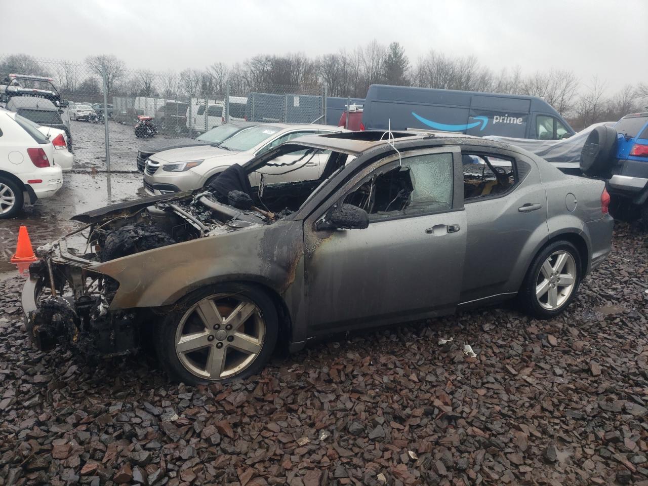 Dodge Avenger sx (2012)