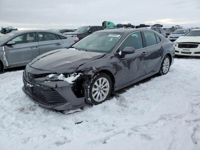 Toyota Camry le a (2018)