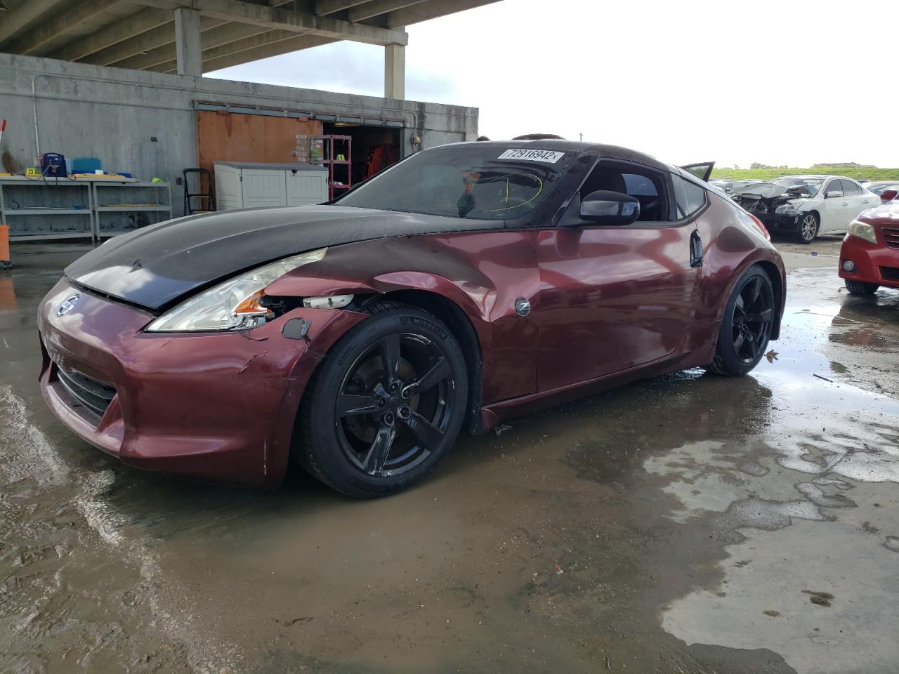 Nissan 370z base (2011)