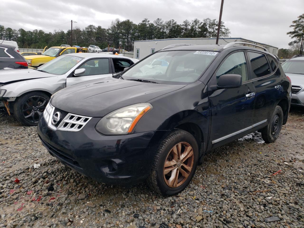 Nissan Rogue sele (2015)