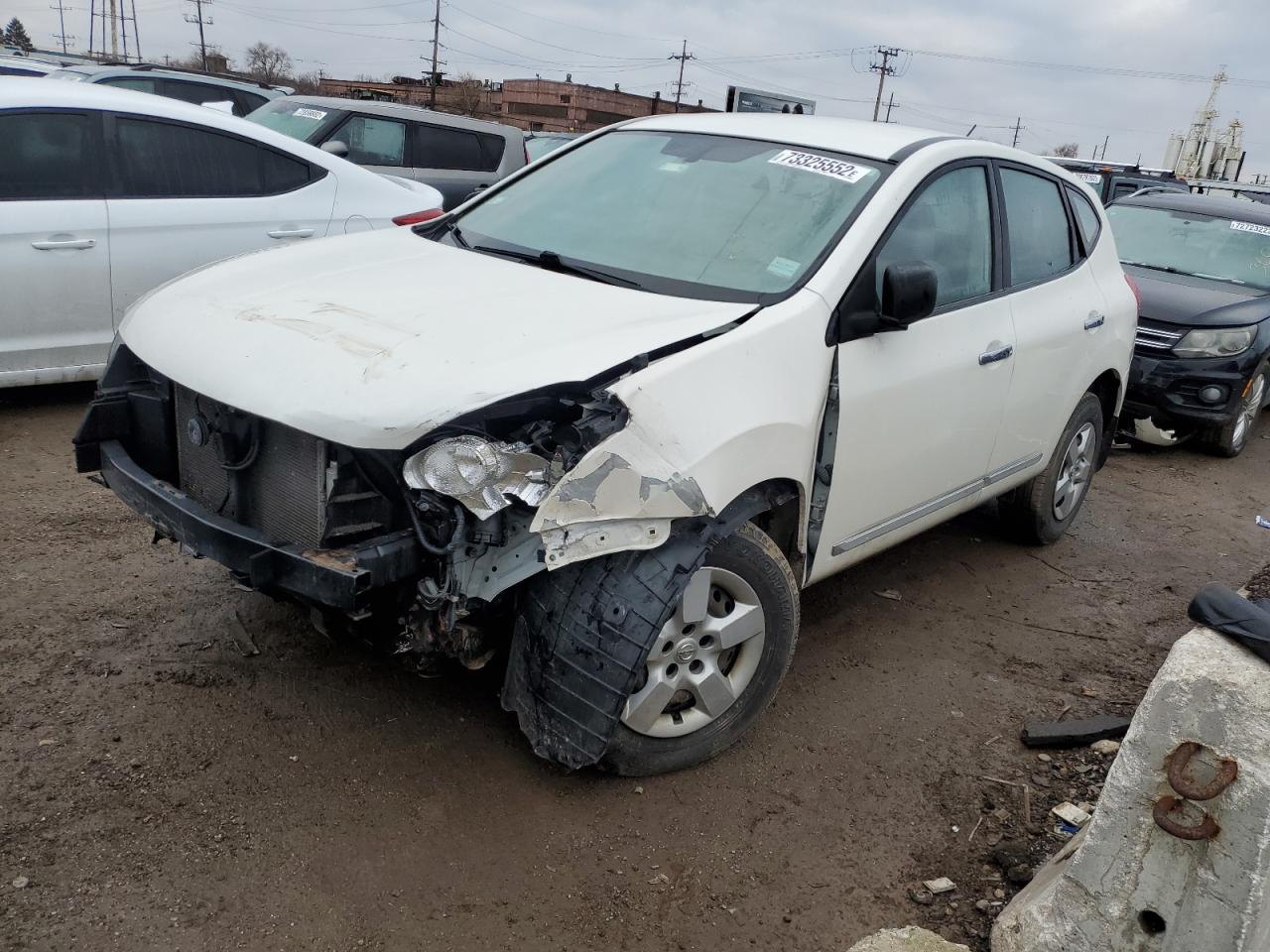 Nissan Rogue sele (2015)