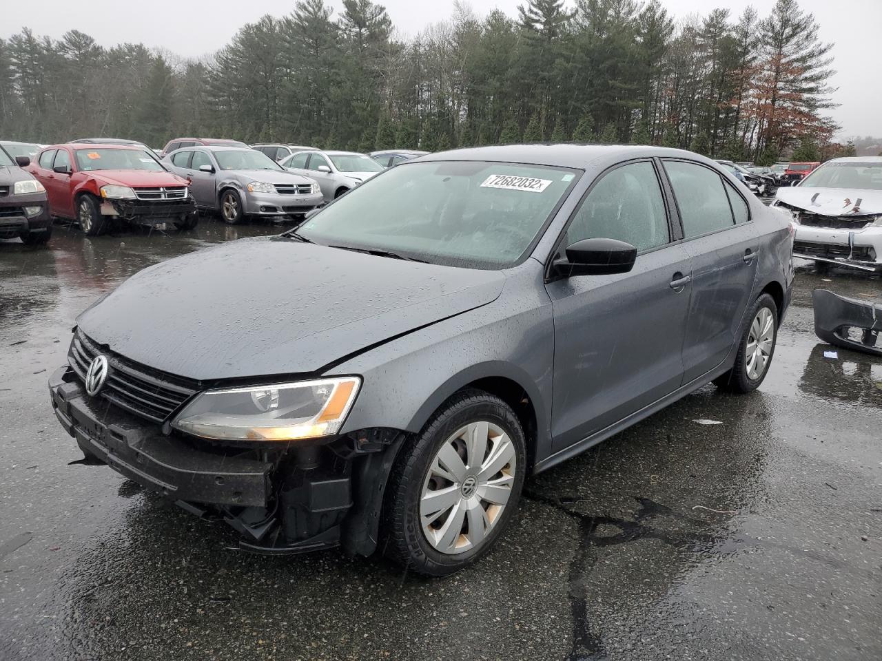 Volkswagen Jetta base (2011)