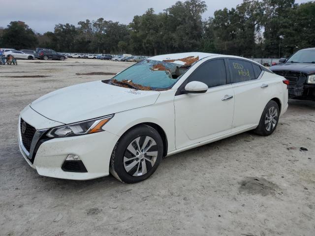Nissan Altima s (2019)
