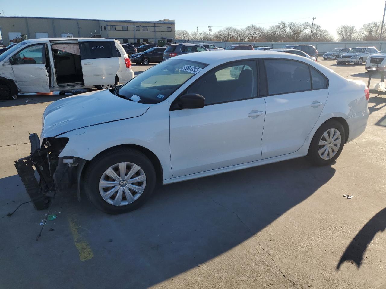 Volkswagen Jetta base (2014)