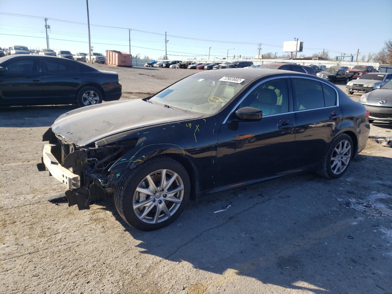 Infiniti G37 base (2012)