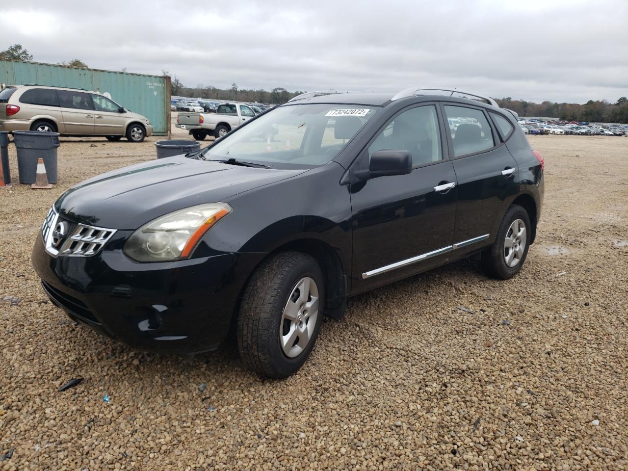 Nissan Rogue sele (2015)