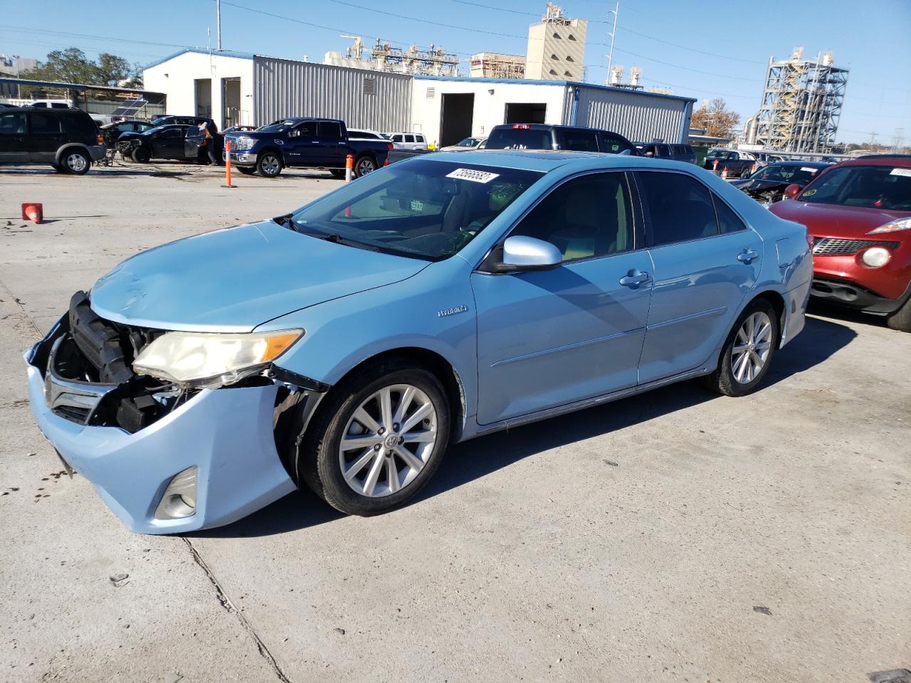 Toyota Camry hybr (2013)
