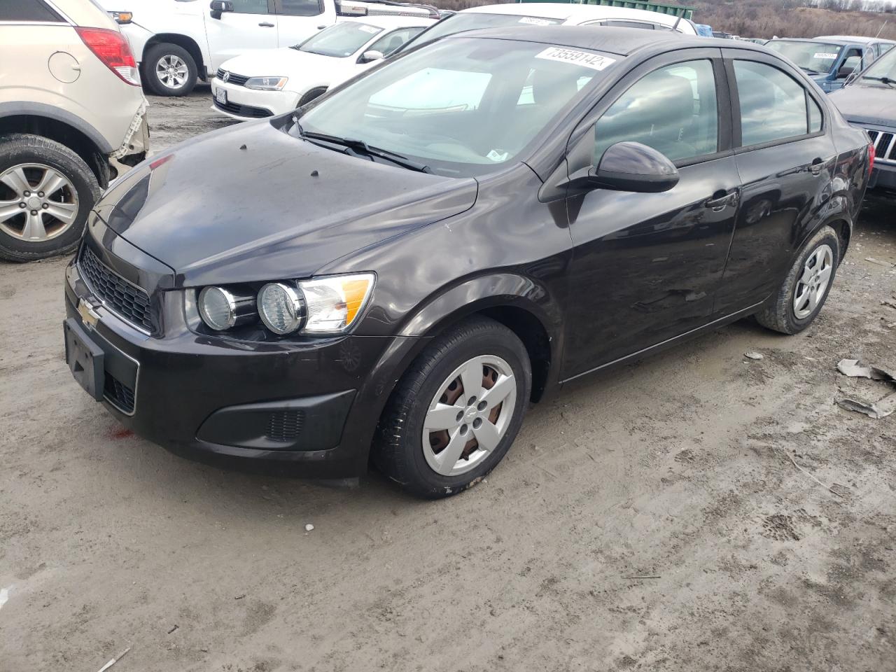 Chevrolet Sonic ls (2013)