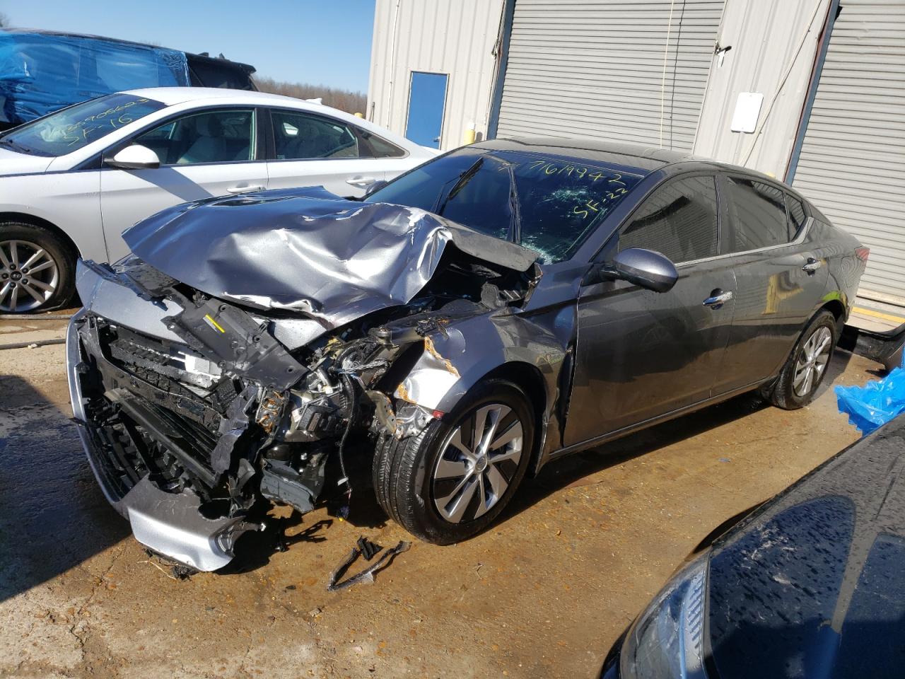 Nissan Altima s (2022)
