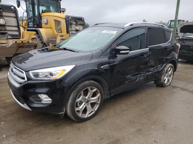 Ford Escape tit (2017)