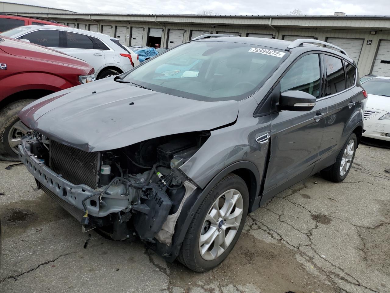 Ford Escape tit (2014)