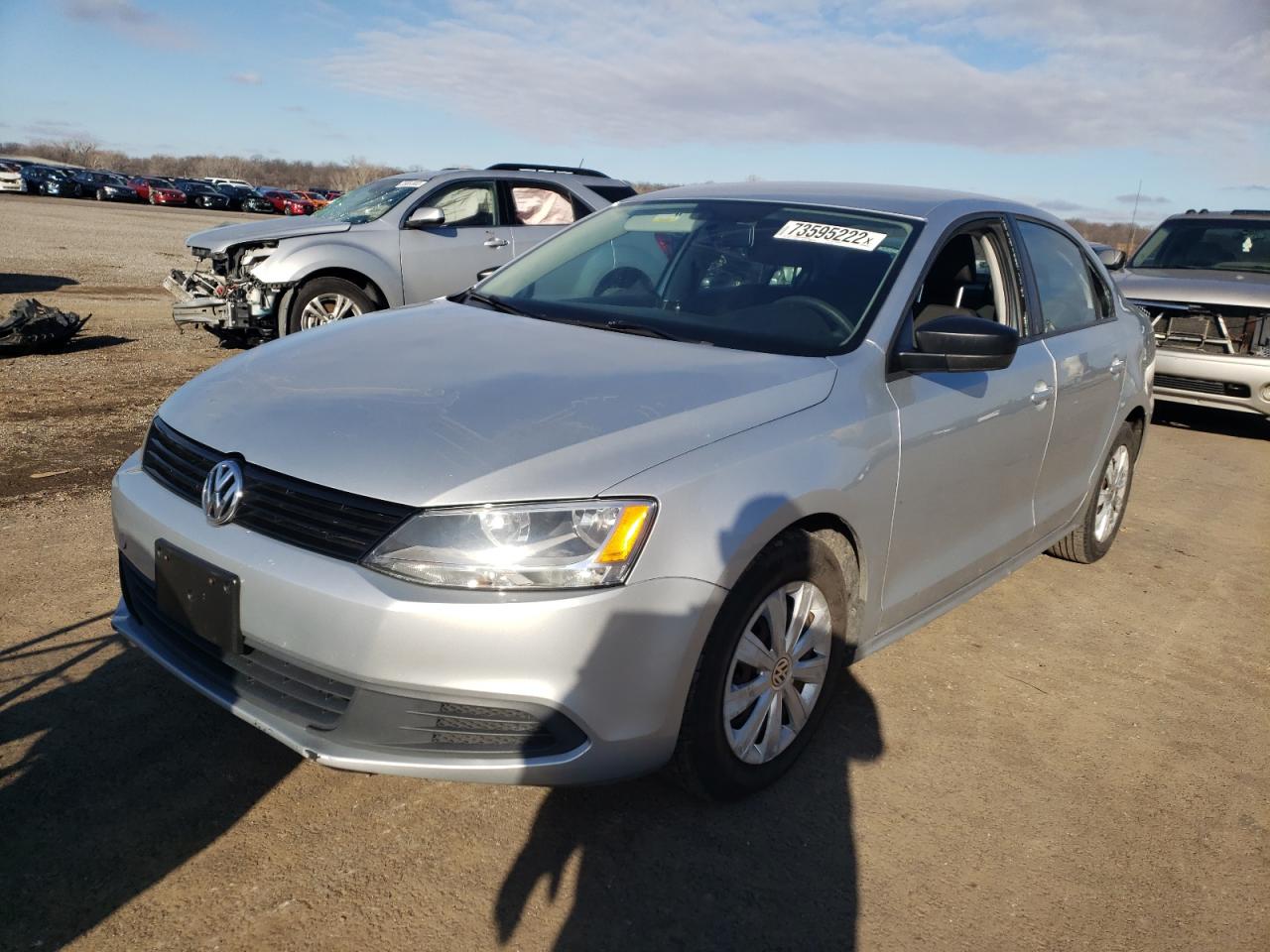 Volkswagen Jetta base (2013)