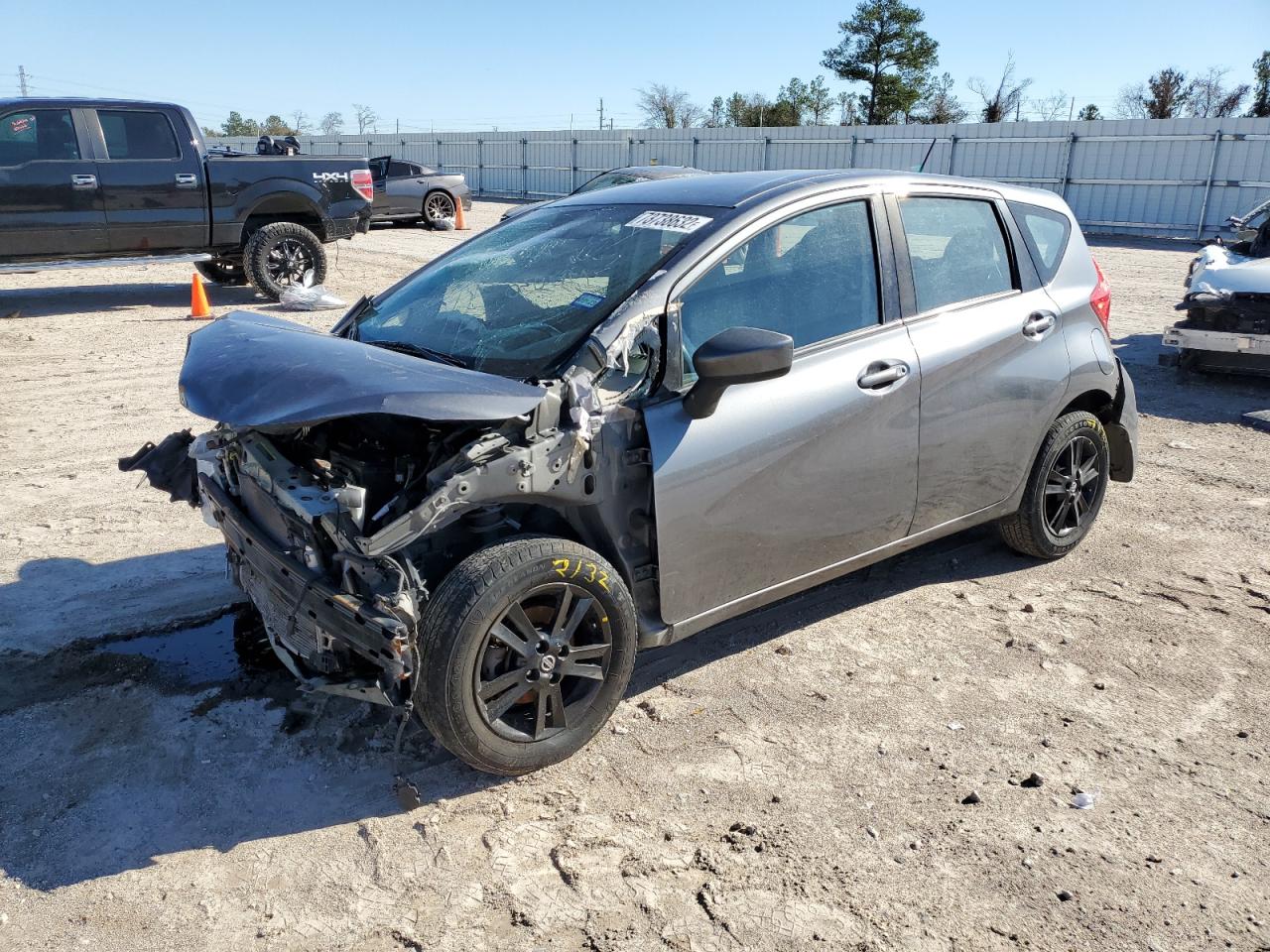 Nissan Versa note (2018)