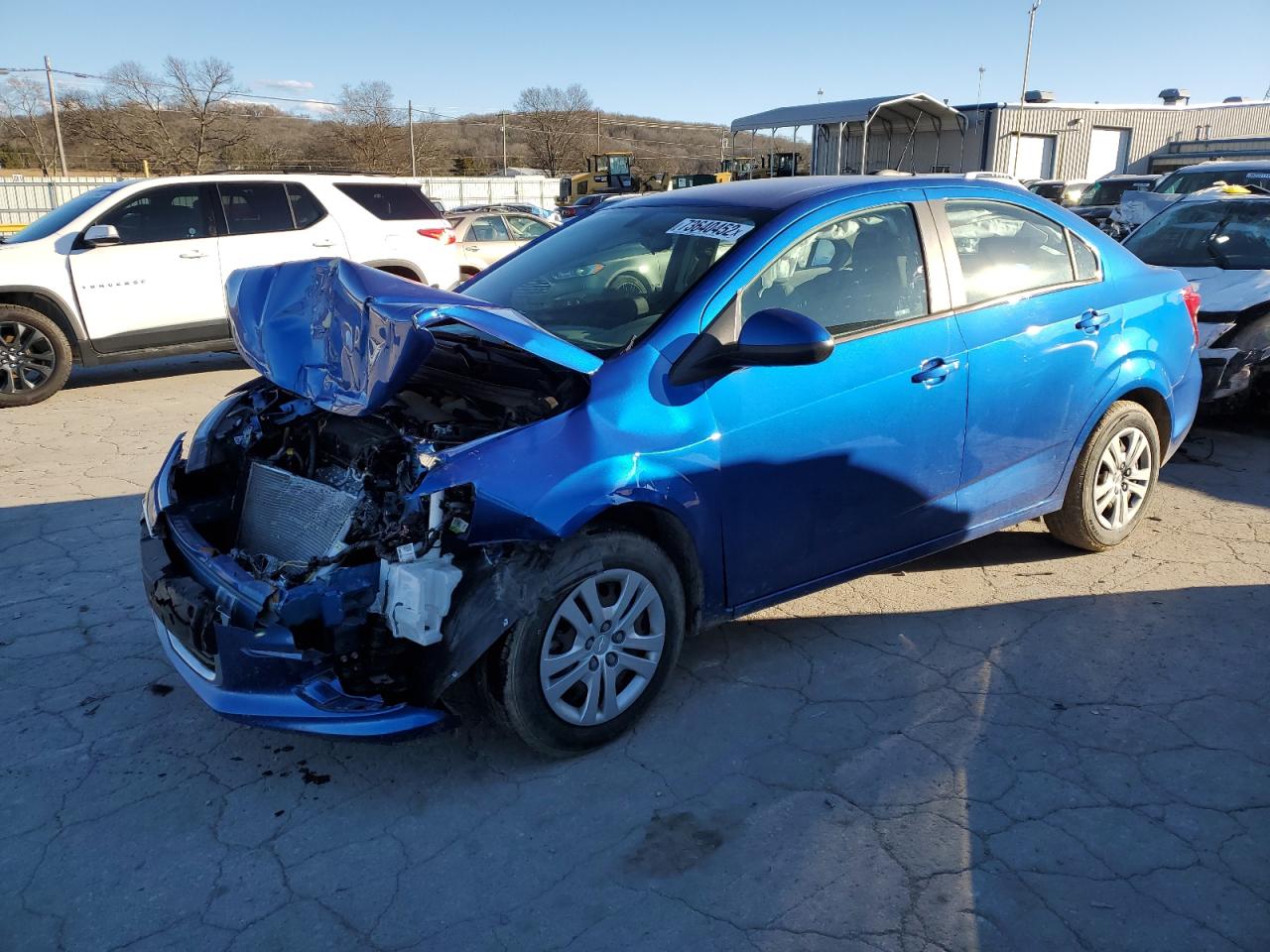 Chevrolet Sonic ls (2017)