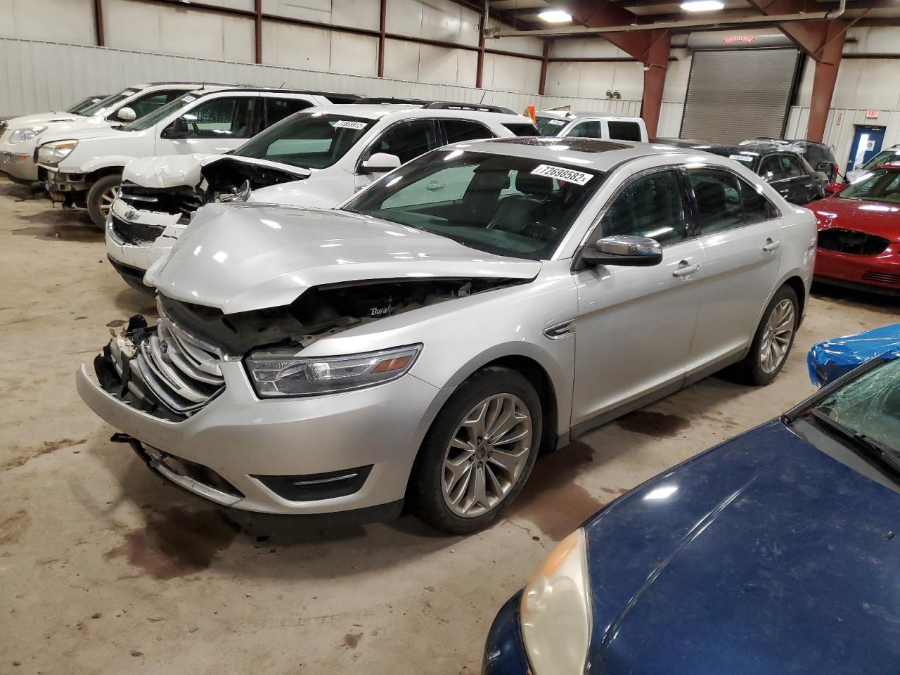 Ford Taurus lim (2013)